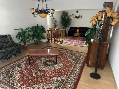 Casă spațioasă P+E 261 mp + 700mp teren – Băicoi central