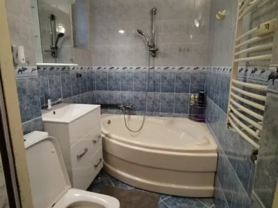Inchiriez apartament 2 camere, zona Titan