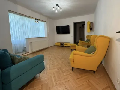 Proprietar vând apt cu 3 camere Pta Sudului - Emil Racoviță