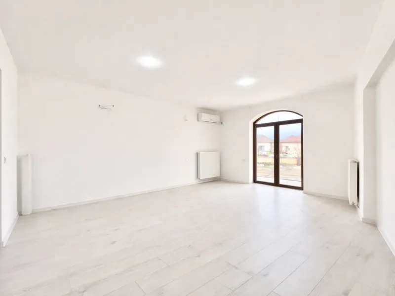 Vilă multifuncțională. Ideală pentru locuire și/sau business