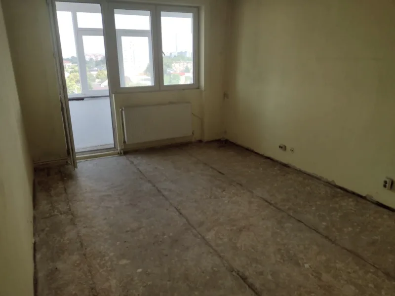 direct-Proprietar vînd 81800EUR negociabil Apartam. 3camere