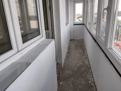 direct-Proprietar vînd 81800EUR negociabil Apartam. 3camere
