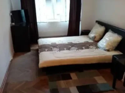 Vinzi sau închiriezi fără comision 18 Direct proprietar, ofer spre închiriere apartament