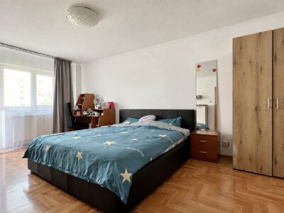 Direct proprietar, vand 3 camere, 2 bai, 2 balcoane-Gorjului