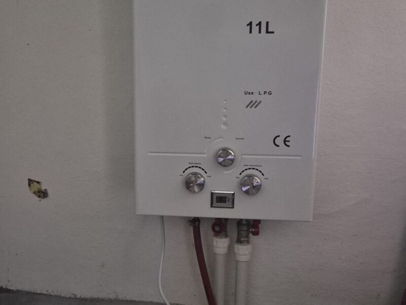 Proprietar. Casă de vânzare în Pleșești, comuna Podgoria
