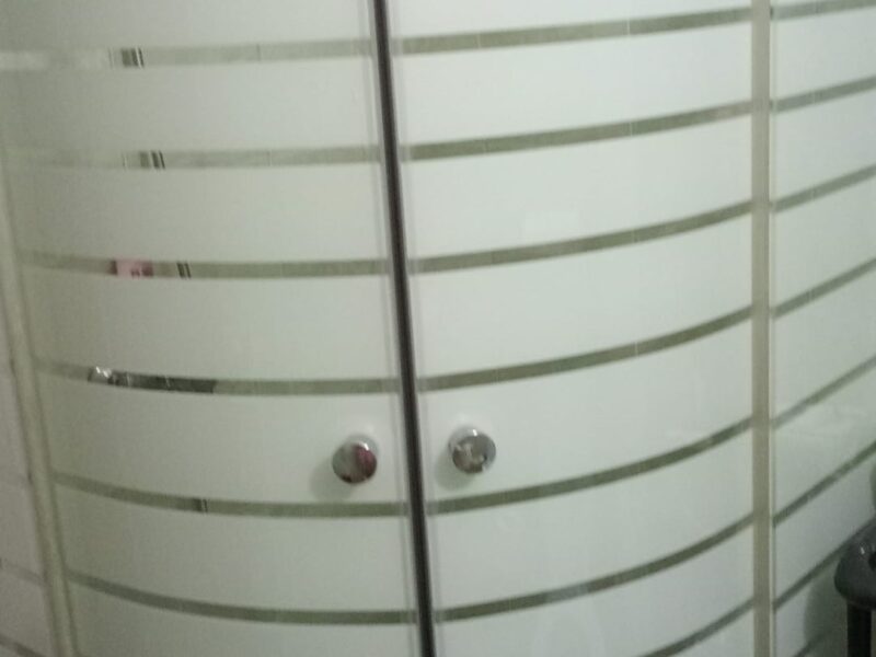 Închiriez Apartament 3 camere zona Militari București