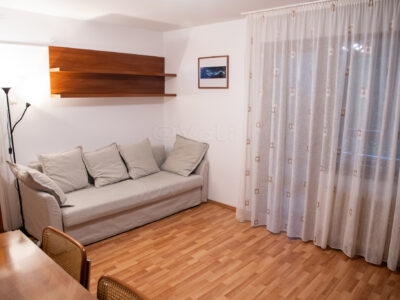 Apartament 2 camere, Dristor, etaj 1, balcon,langa metrou