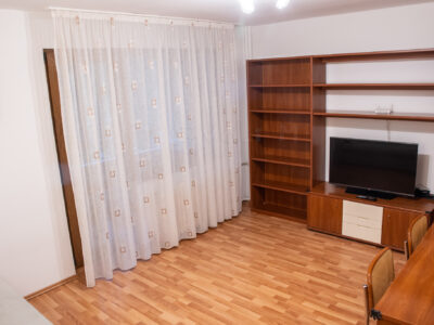 Apartament 2 camere, Dristor, etaj 1, balcon,langa metrou