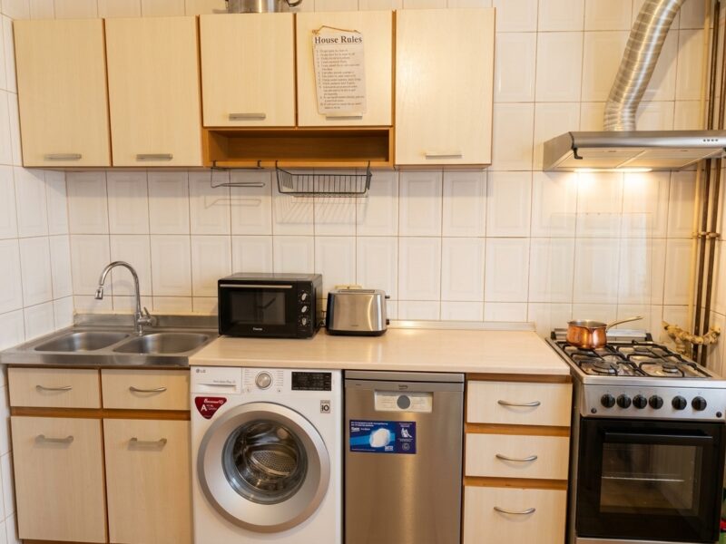 Apartament 3 camere decomandat | 5 min de Lacul Morii