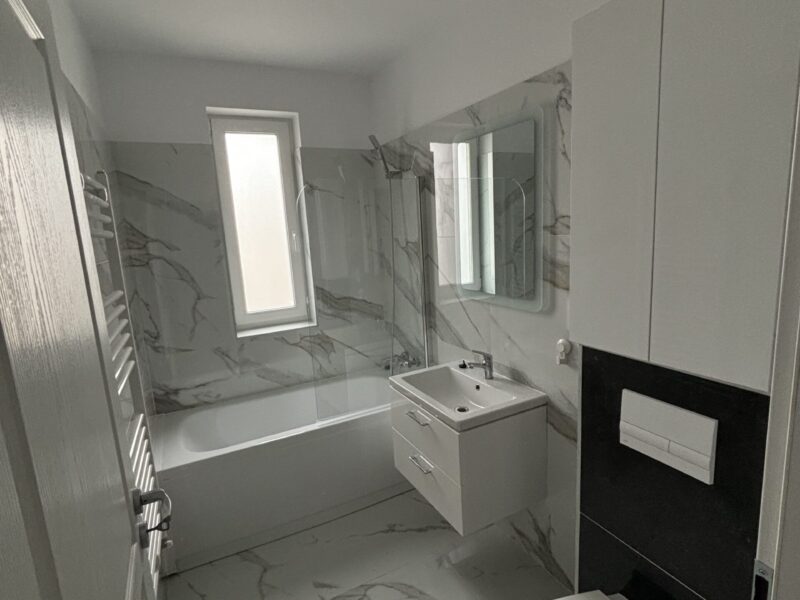 Inchiriez 2 camere