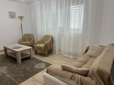 Inchiriez apartament cu 3 camere in Berceni, Bucuresti
