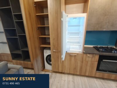 DE VÂNZARE: APARTAMENT 2 CAMERE, B-DUL MAMAIA, ZONA DELFINAR